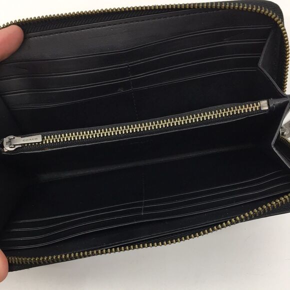 Coach Baseball Stitch Accordion Zip Wallet Black Smooth Calf Leather Unisex - Picture 11 of 16